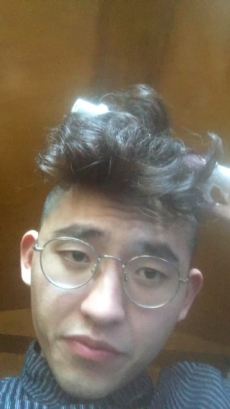 猪有皮的第一张照片--包头相亲服务中心