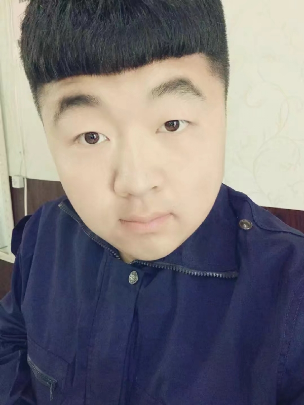 牟先森的第一张照片--包头相亲服务中心