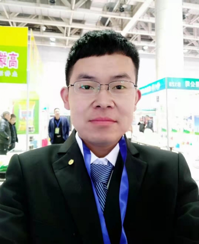 敬天爱人的第二张照片--包头相亲服务中心