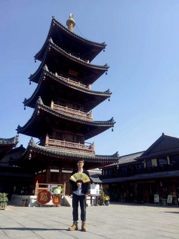 流浪共和的第一张照片--包头相亲服务中心