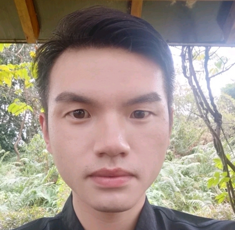 彬彬有礼的第一张照片--包头相亲服务中心