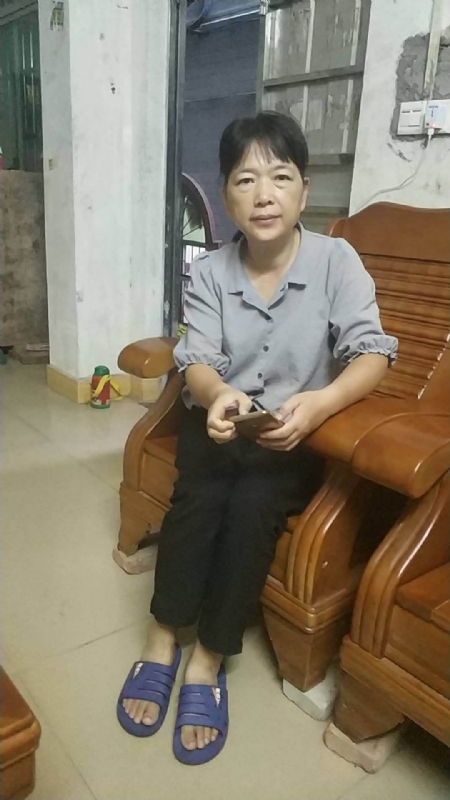 浮萍的第一张照片--包头相亲服务中心