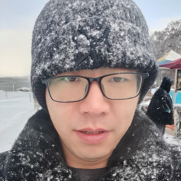 华子的第一张照片--包头相亲服务中心