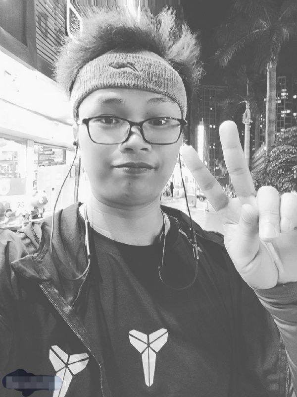 阿蒙的第一张照片--包头相亲服务中心