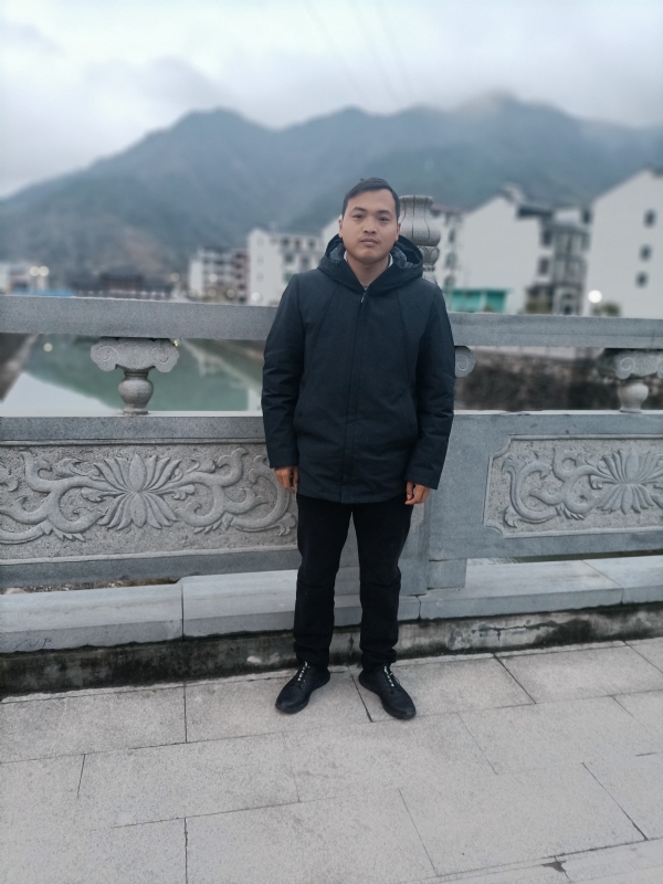 昊林的第一张照片--包头相亲服务中心