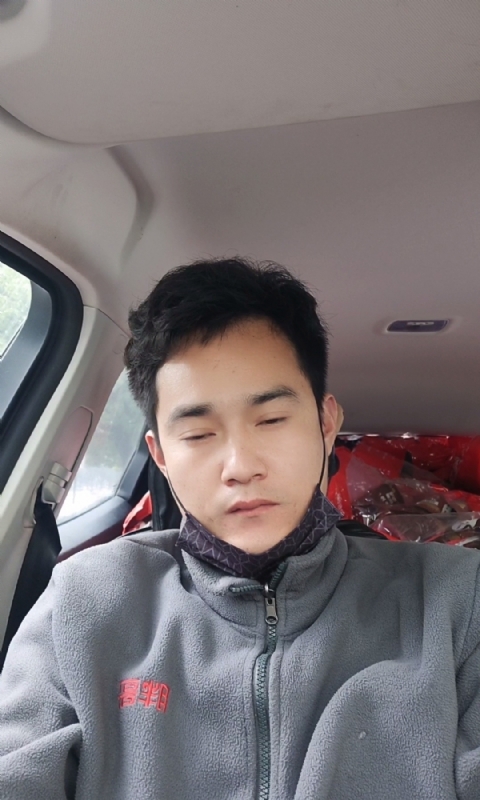 冷锋的第一张照片--包头相亲服务中心