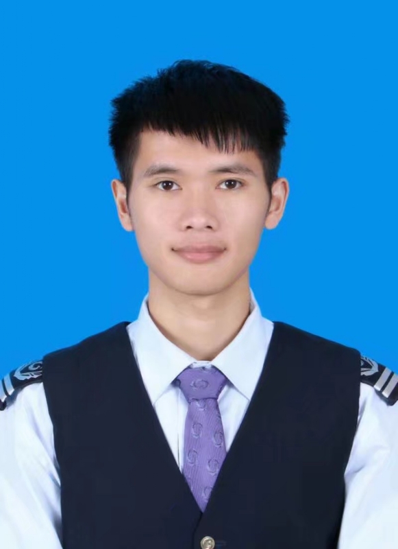 一头奔跑的熊的第一张照片--包头相亲服务中心