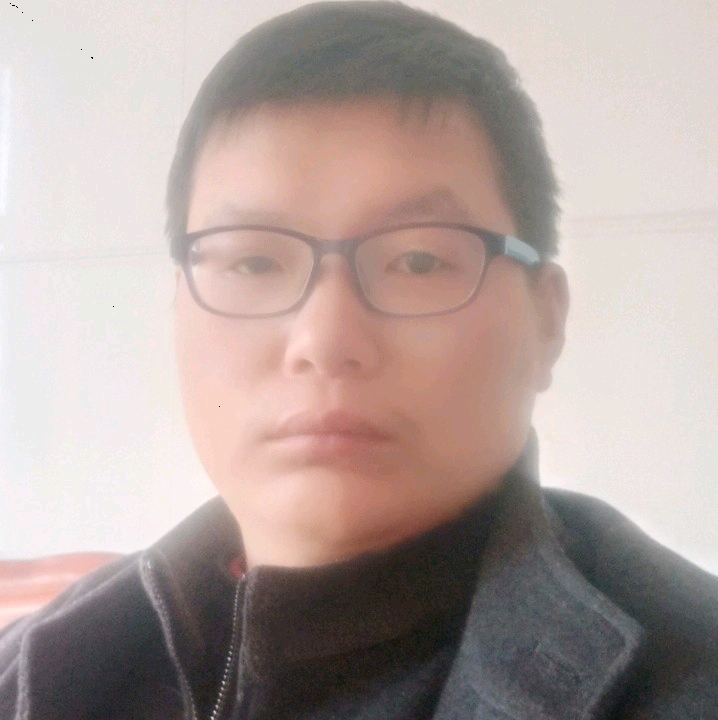 小男人的第一张照片--包头相亲服务中心