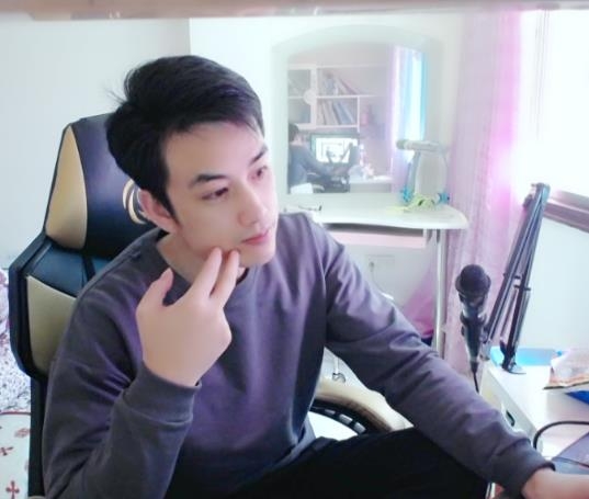 弓长张的第二张照片--包头相亲服务中心