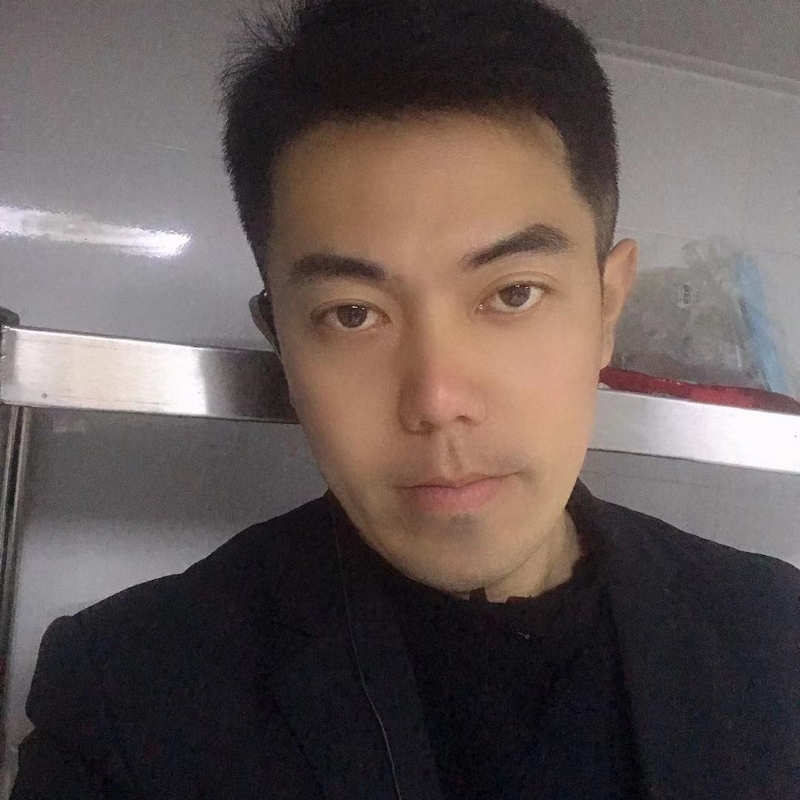 李龙的第二张照片--包头相亲服务中心