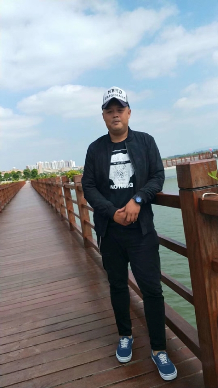 人生如戏的第二张照片--包头相亲服务中心