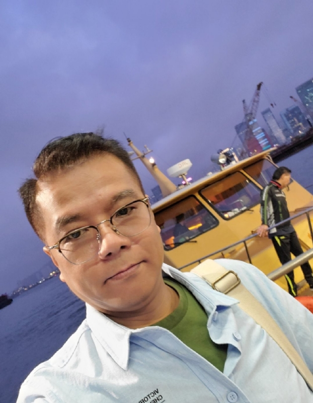 天道酬勤的第一张照片--包头相亲服务中心