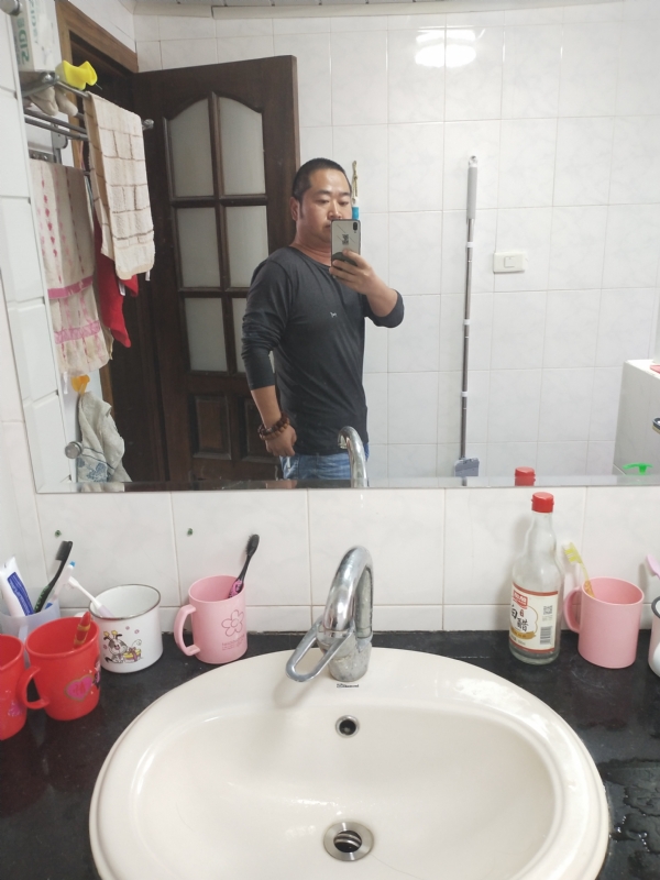 半世人间的第一张照片--包头相亲服务中心