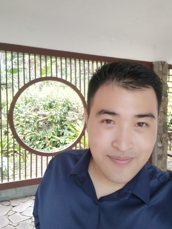 天涯漂泊客的第一张照片--包头相亲服务中心