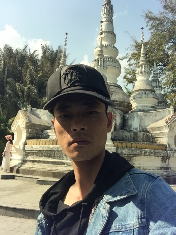 非诚勿扰的第一张照片--包头相亲服务中心