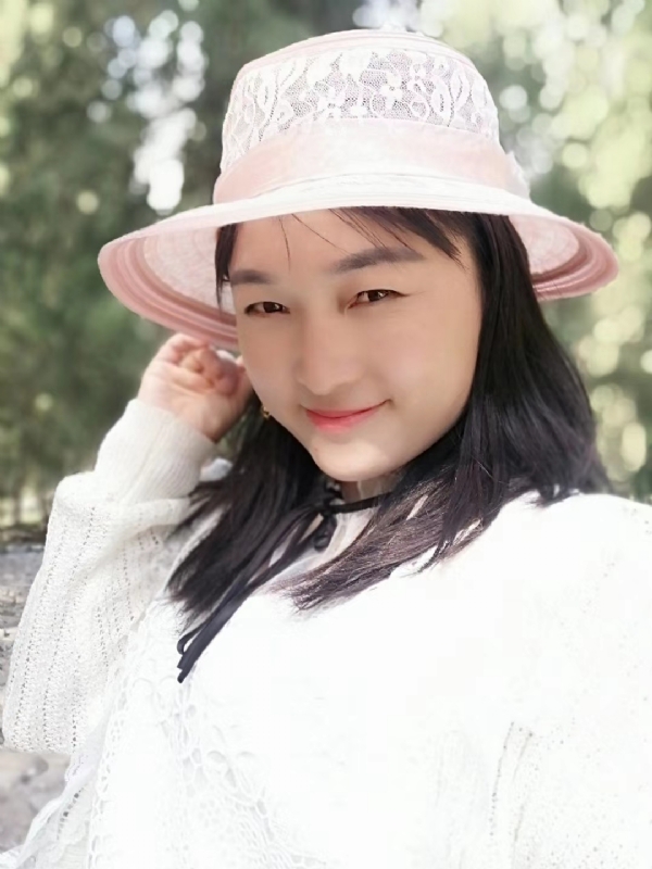 凤凰的第一张照片--包头相亲服务中心