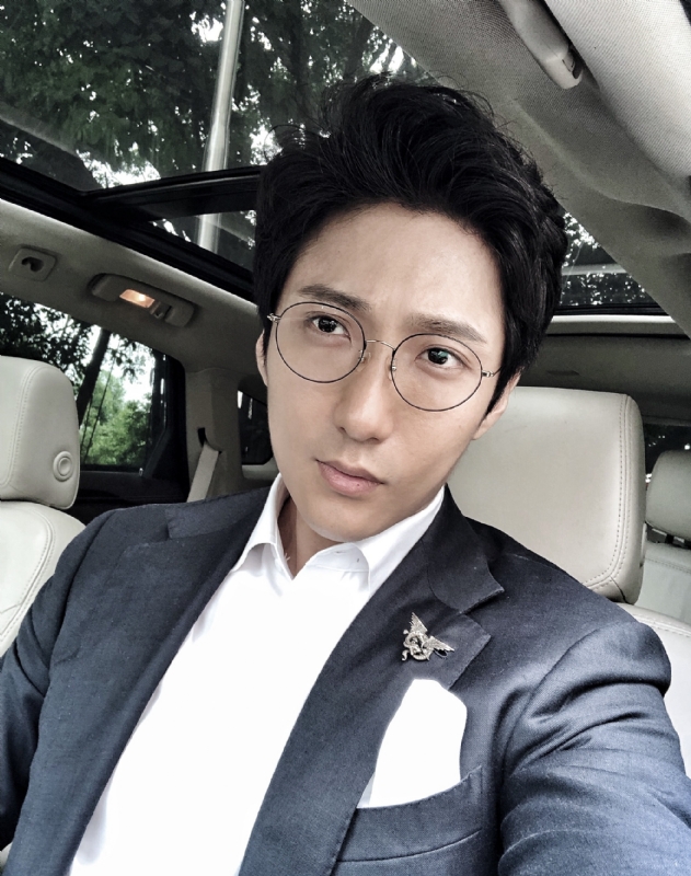 雲天的第一张照片--包头相亲服务中心