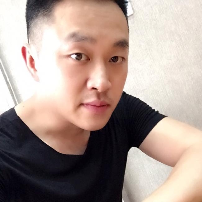 愿得一人心的第一张照片--包头相亲服务中心