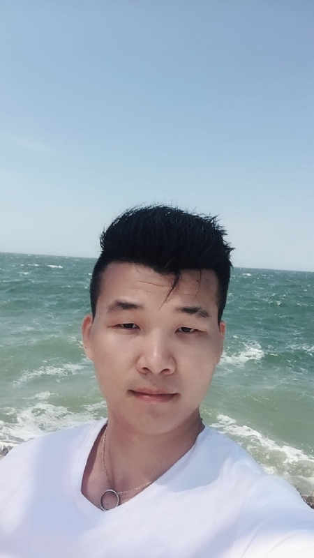 武的第一张照片--包头相亲服务中心