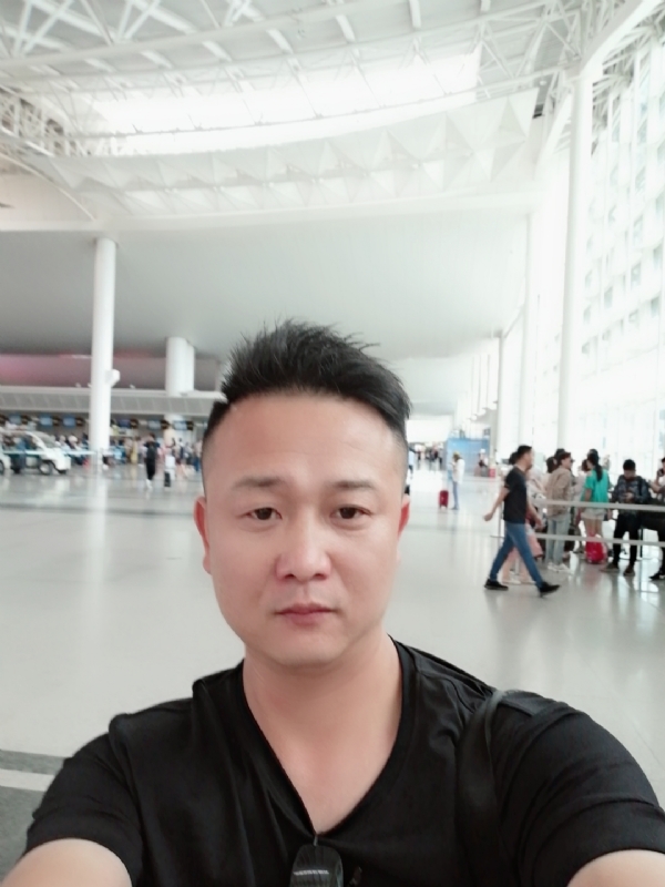 一叶知秋的第一张照片--包头相亲服务中心