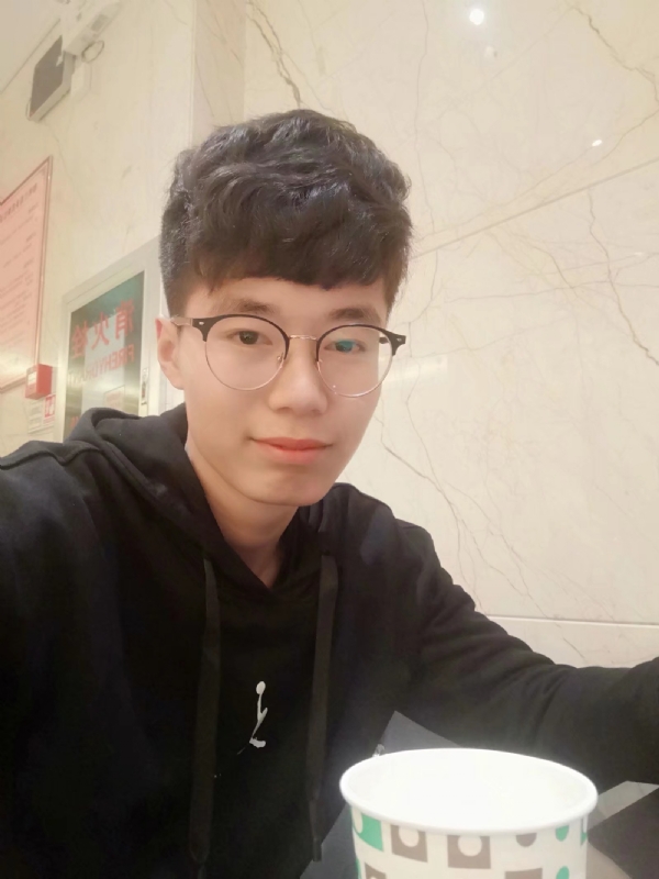 小张的第一张照片--包头相亲服务中心