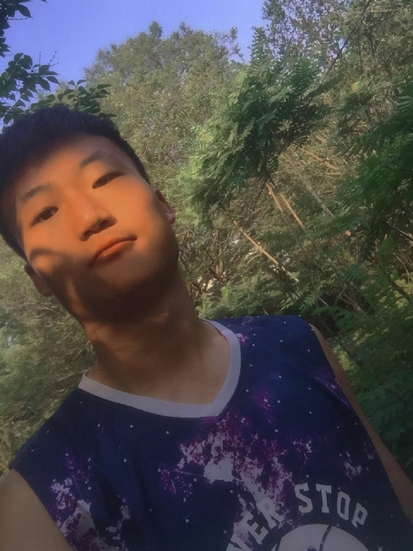 夏日的第一张照片--包头相亲服务中心