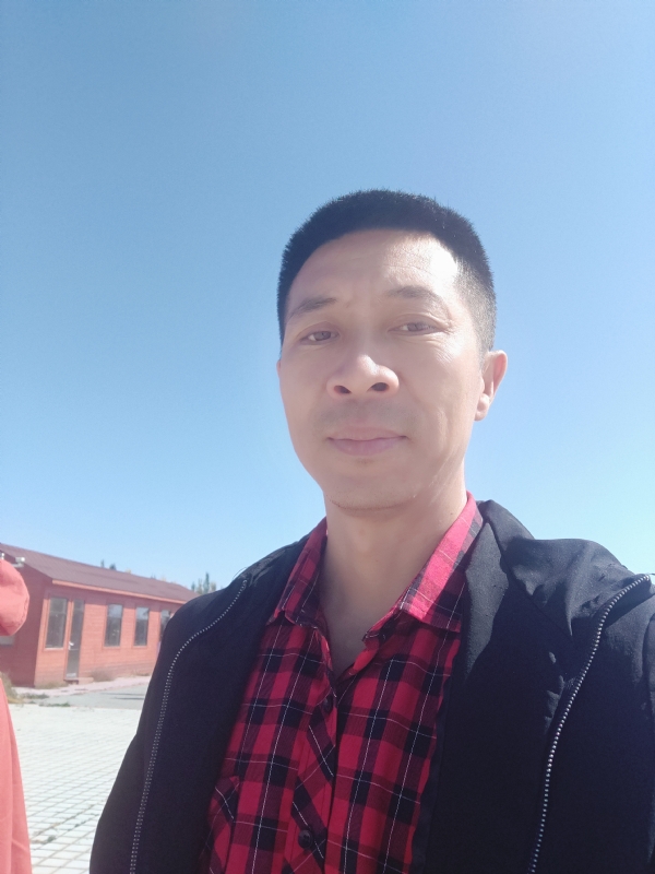 风滚草的坚持的第一张照片--包头相亲服务中心