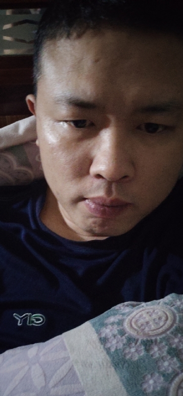 小军的第一张照片--包头相亲服务中心