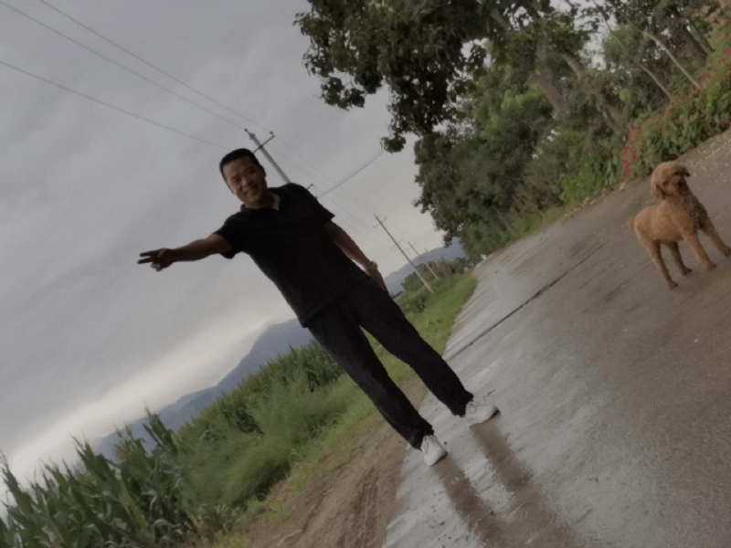 每天的温暖的第一张照片--包头相亲服务中心