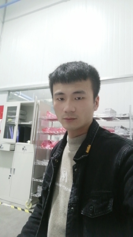 淡淡爱的第一张照片--包头相亲服务中心