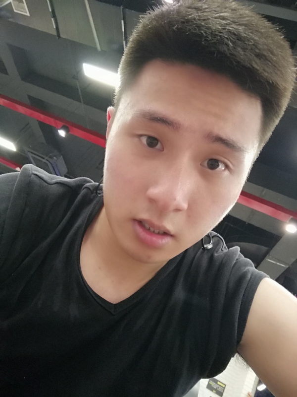 江南的雨的第一张照片--包头相亲服务中心