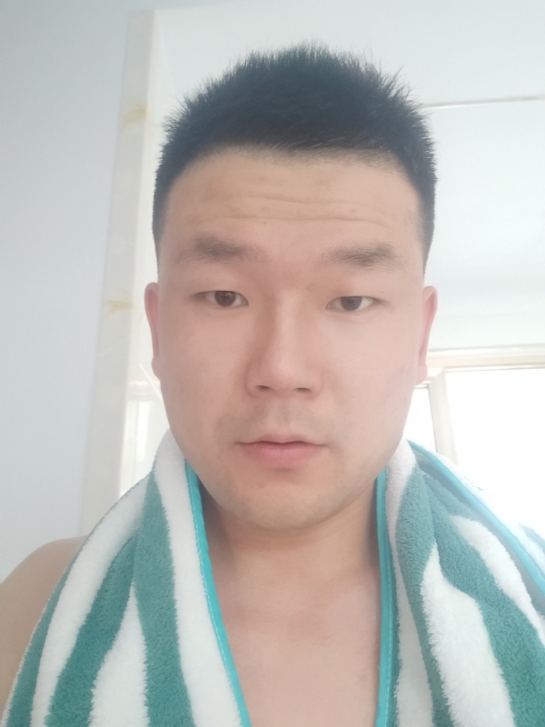 海滨的第一张照片--包头相亲服务中心