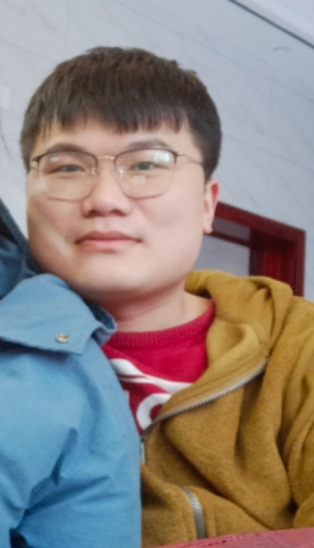 李文陆的第二张照片--包头相亲服务中心