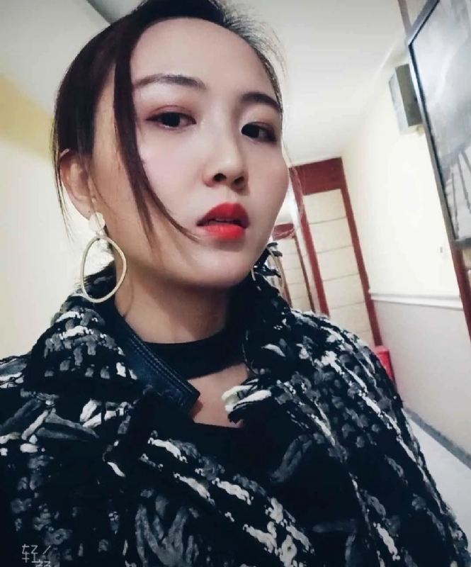 蔡包子的第二张照片--包头相亲服务中心