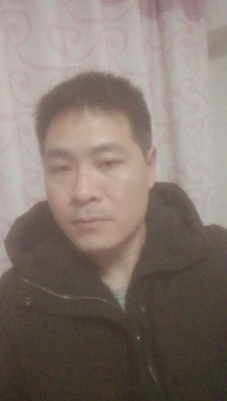 把头抬起来的第一张照片--包头相亲服务中心