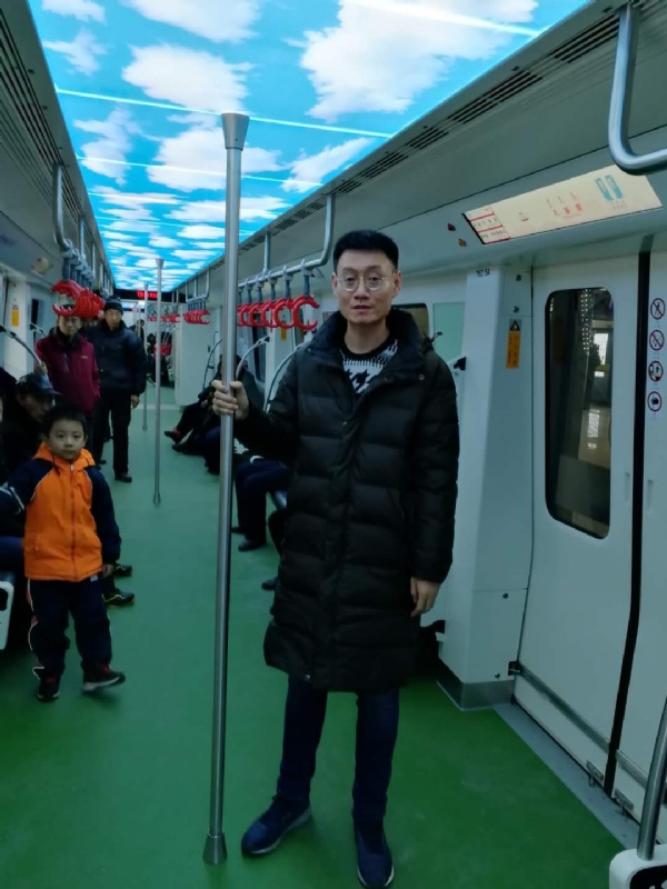 朱利安的第一张照片--包头相亲服务中心