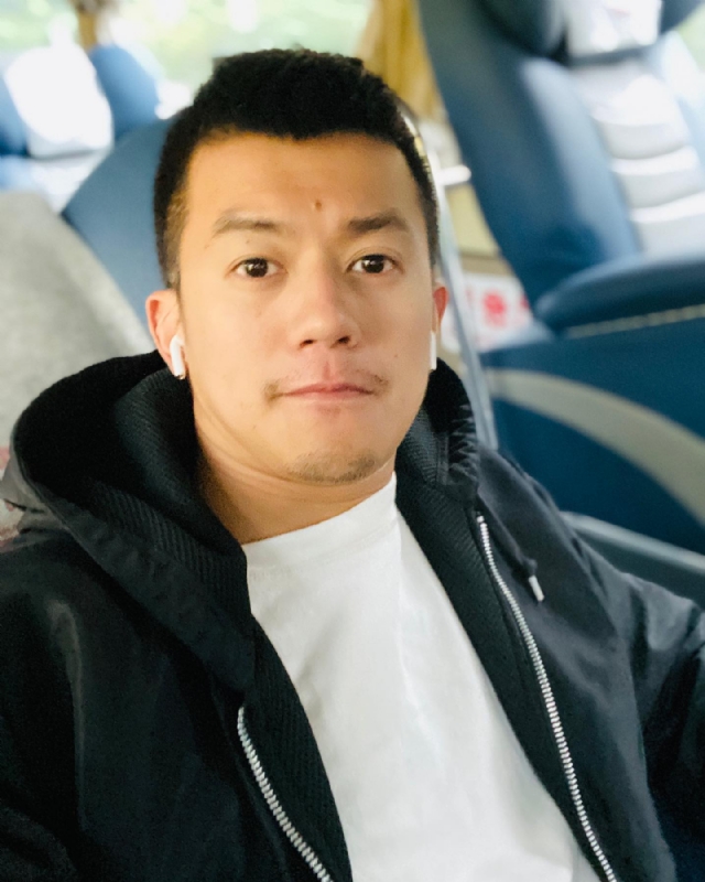 陈赫的第一张照片--包头相亲服务中心