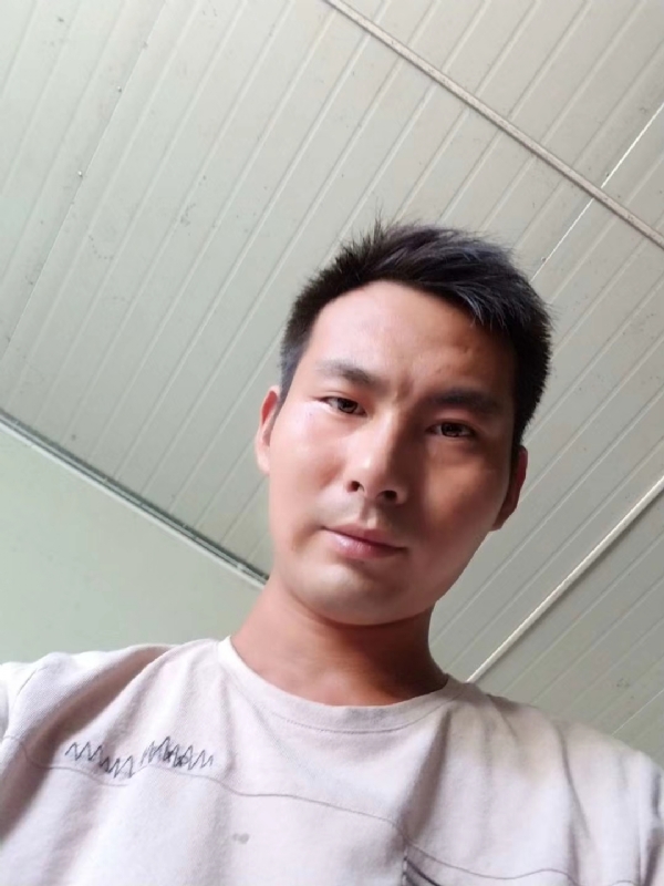 快乐肥宅水的第一张照片--包头相亲服务中心