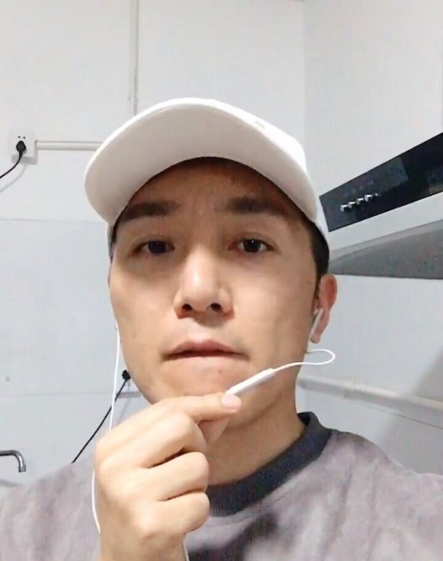 简单人生的第一张照片--包头相亲服务中心