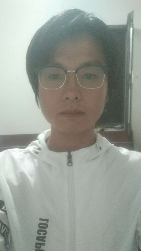 轻吻的第一张照片--包头相亲服务中心