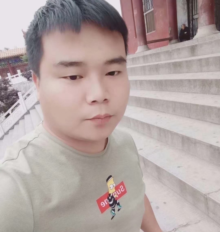 无邪的第一张照片--包头相亲服务中心