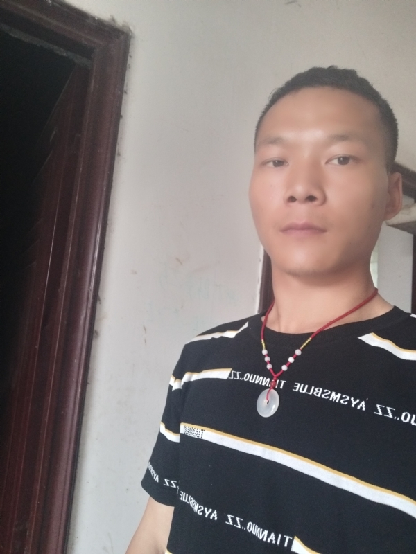 爱，请深爱的第一张照片--包头相亲服务中心