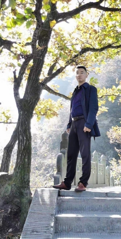 无厘头的第一张照片--包头相亲服务中心