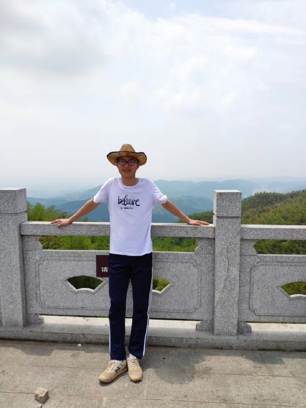 华华的第四张照片--包头相亲服务中心