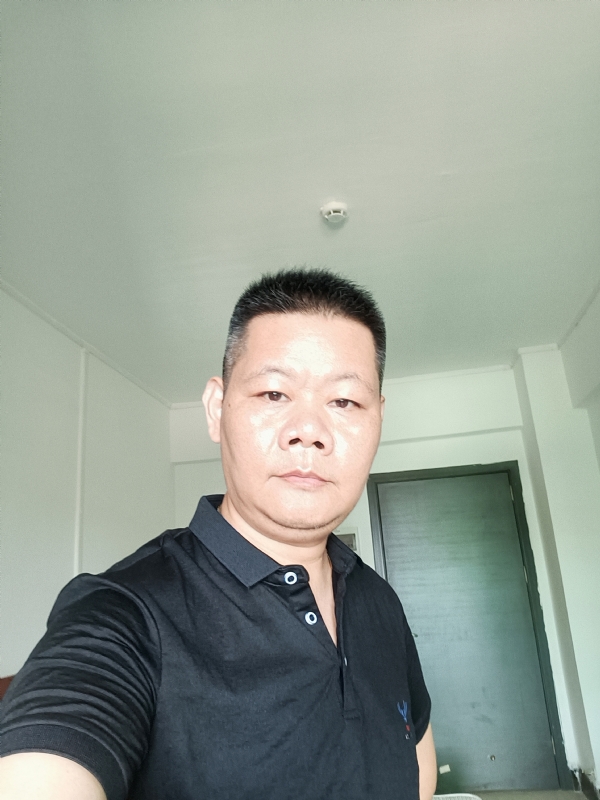 XAUXU的第一张照片--包头相亲服务中心