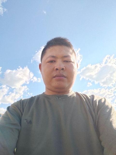 小马的第一张照片--包头相亲服务中心