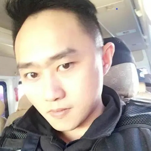 長聊的第一张照片--包头相亲服务中心