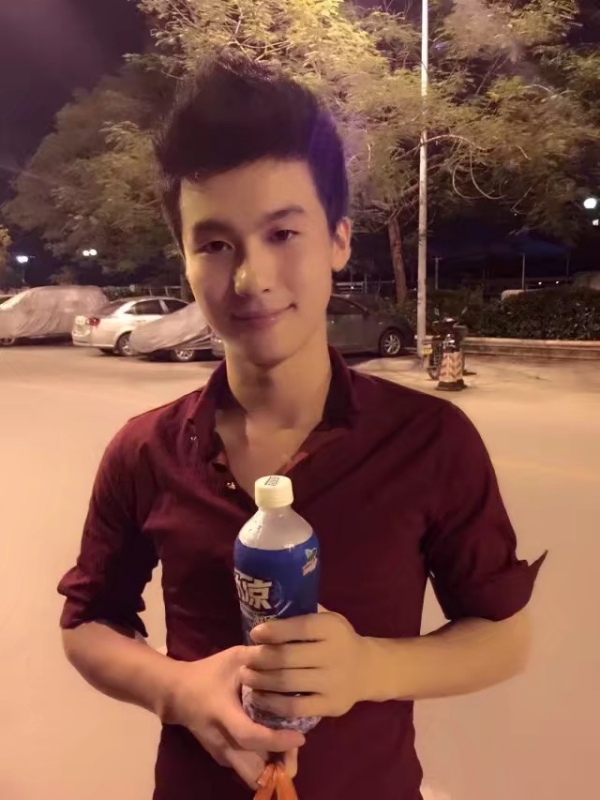 皮特王的第三张照片--包头相亲服务中心