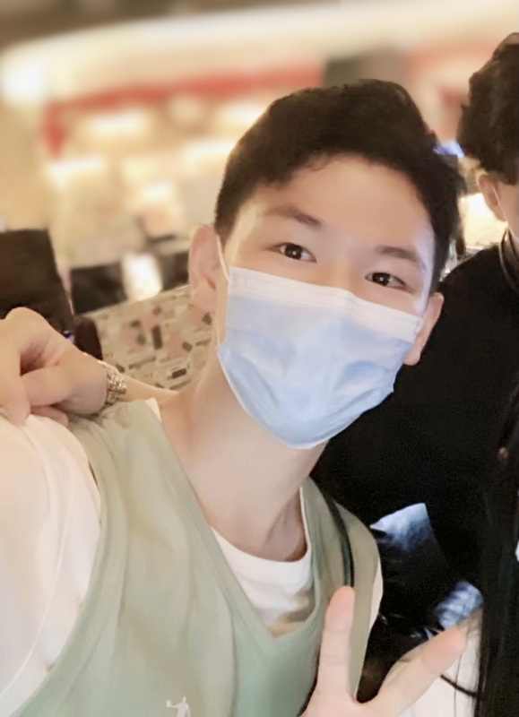 六月的春风的第二张照片--包头相亲服务中心