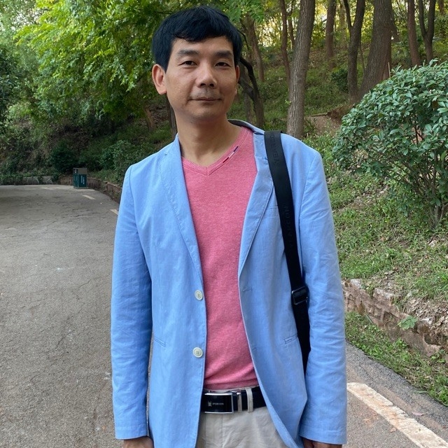 勇哥的第一张照片--包头相亲服务中心